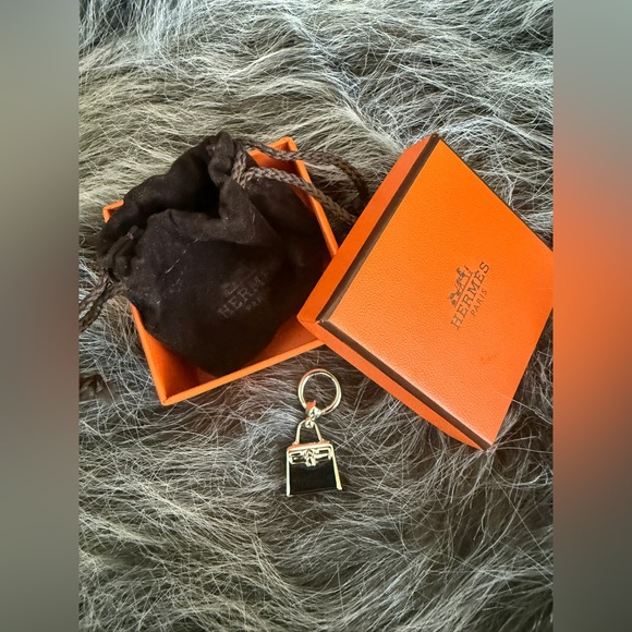 Authentic HERMES MINI KELLY TWILLY RING Scarf charm - Picture 9 of 9